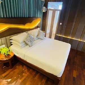 Lodge